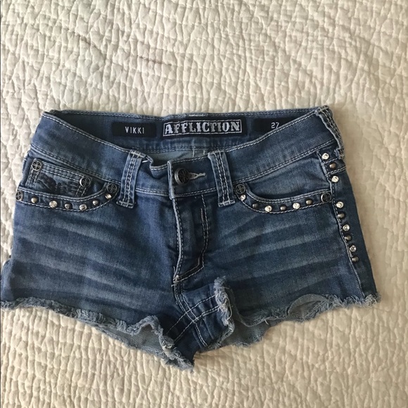 Affliction vikki shorts size 27 - Picture 4 of 6